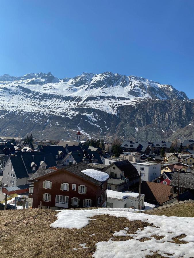 Swiss Accomodation Andermatt Buitenkant foto